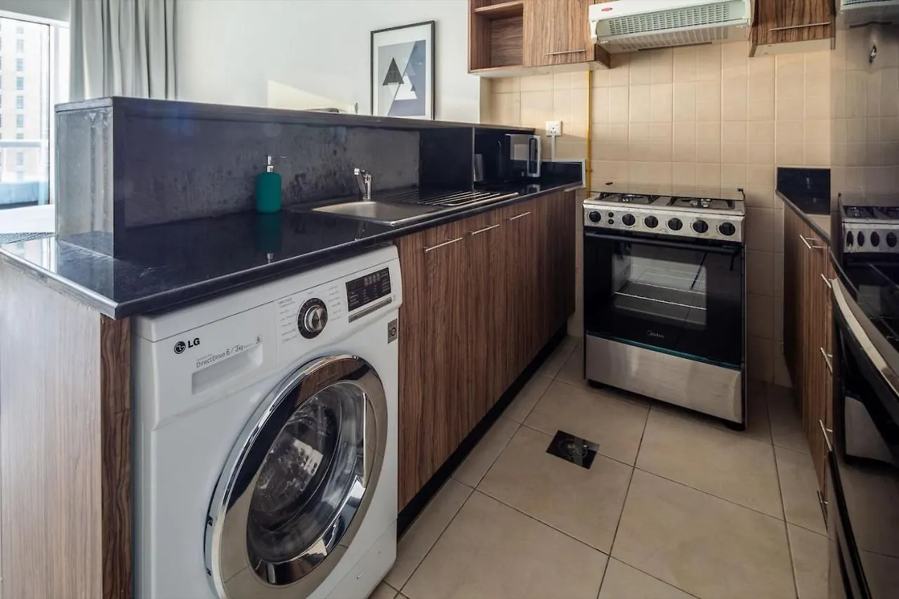 Frank Porter - Burj Al Noujoum Apartment Dubai 0*,  United Arab Emirates