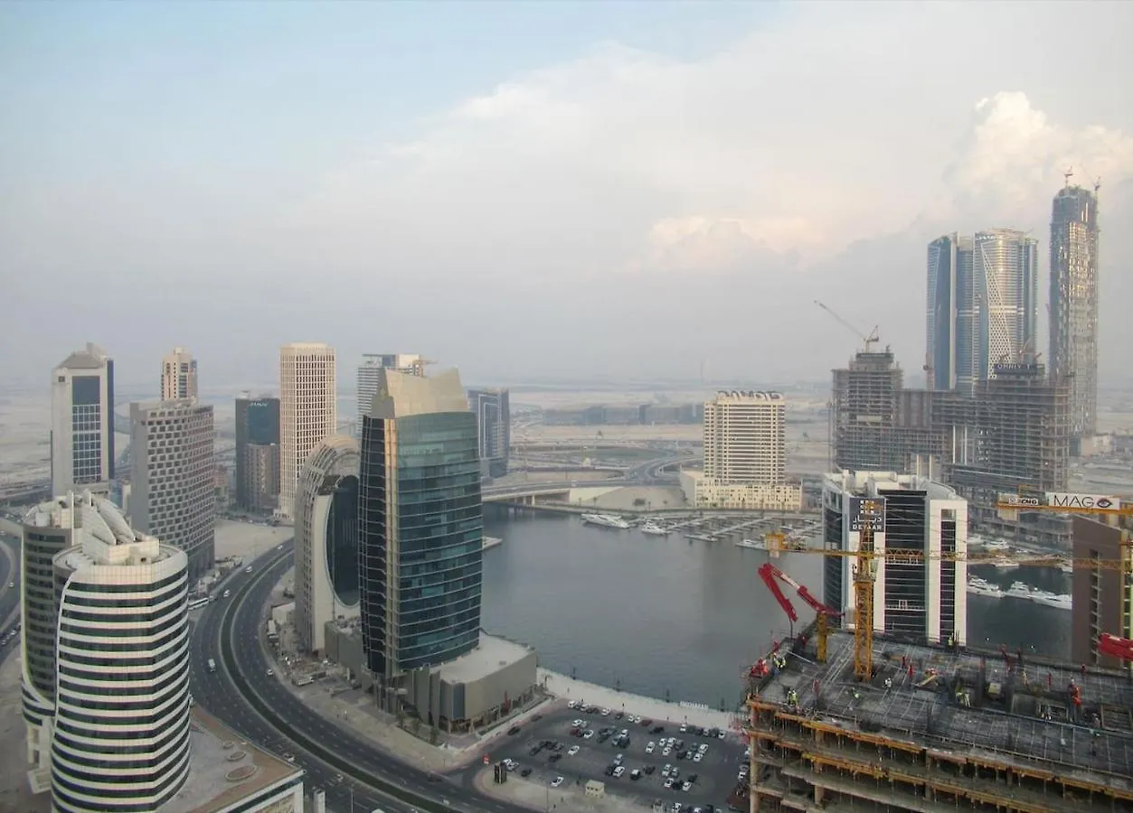 Frank Porter - Burj Al Noujoum Apartment Dubai 0*,  United Arab Emirates